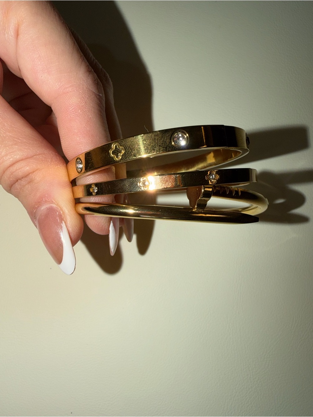 Gold Tone Women's Bangle Bracelet Set with Crystal Accents